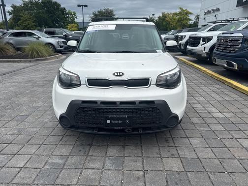 2016 Kia Soul Base