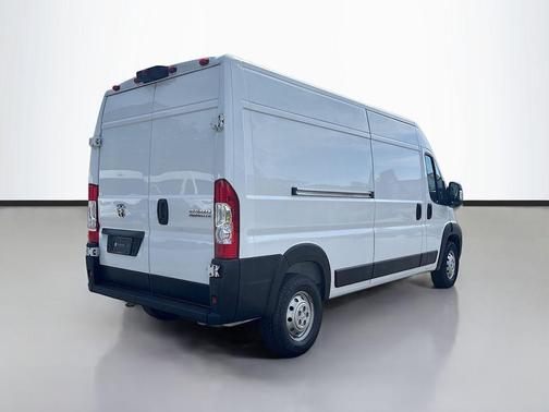 Bright White Clearcoat 2023 RAM ProMaster 2500 High Roof