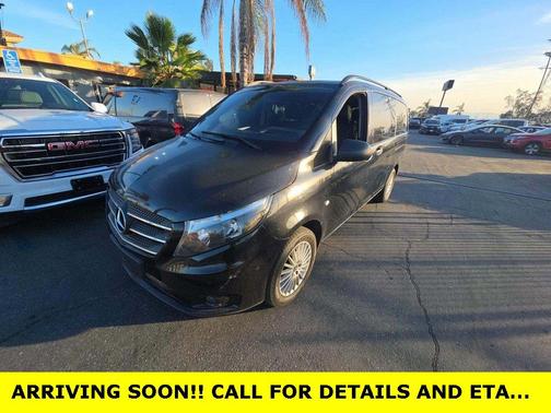 2018 Mercedes-Benz Metris Base