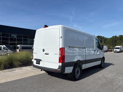 2026 Mercedes-Benz Sprinter 2500 