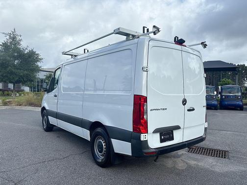 Arctic White 2021 Mercedes-Benz Sprinter 1500 Standard Roof I4
