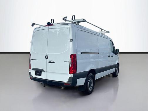 Arctic White 2021 Mercedes-Benz Sprinter 1500 Standard Roof I4