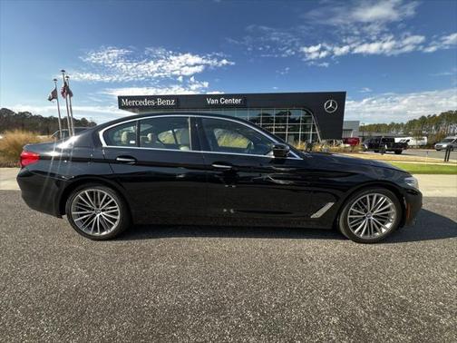2017 BMW 530 530i