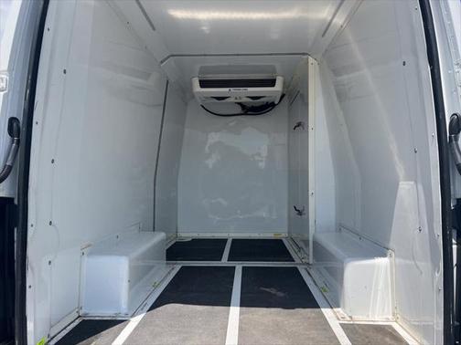 2021 Mercedes-Benz Sprinter 2500 Standard Roof