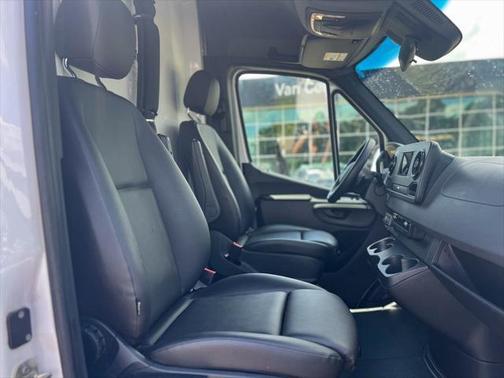 2021 Mercedes-Benz Sprinter 2500 Standard Roof