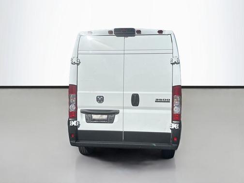 Bright White Clearcoat 2025 RAM ProMaster 3500 High Roof