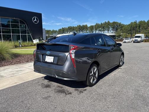 2017 Toyota Prius Four