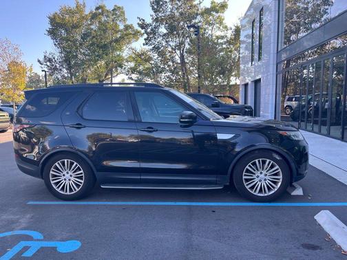 Black 2017 Land Rover Discovery HSE