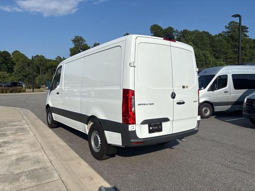 2023 Mercedes-Benz Sprinter 2500 Standard Roof