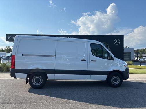 2023 Mercedes-Benz Sprinter 2500 Standard Roof
