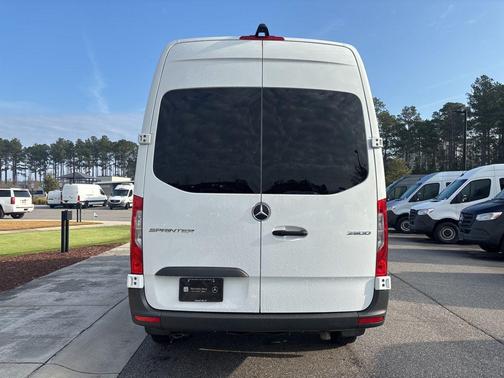 2024 Mercedes-Benz Sprinter 2500 Standard Roof