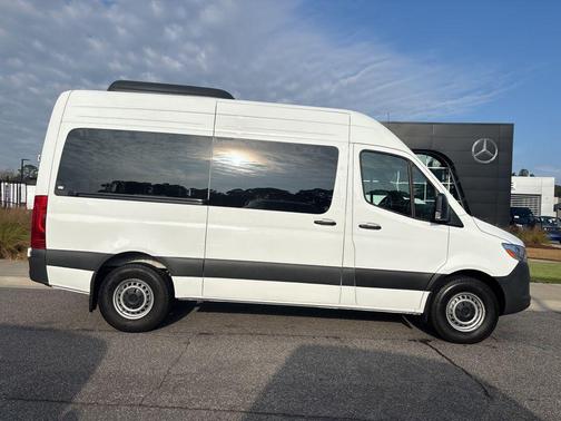 2024 Mercedes-Benz Sprinter 2500 Standard Roof