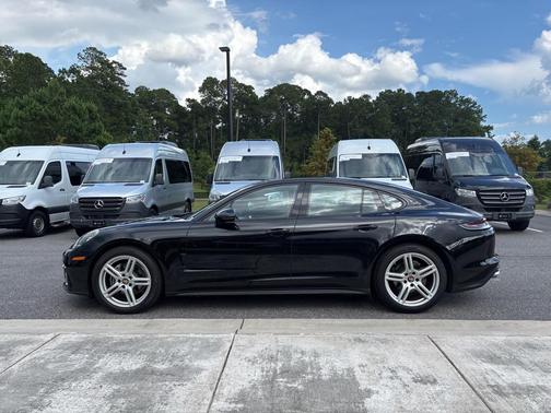 2021 Porsche Panamera 4