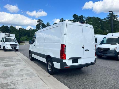 2023 Mercedes-Benz Sprinter 2500 Standard Roof