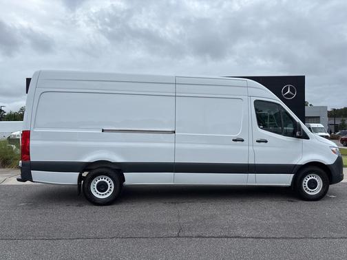 2023 Mercedes-Benz Sprinter 2500 High Roof