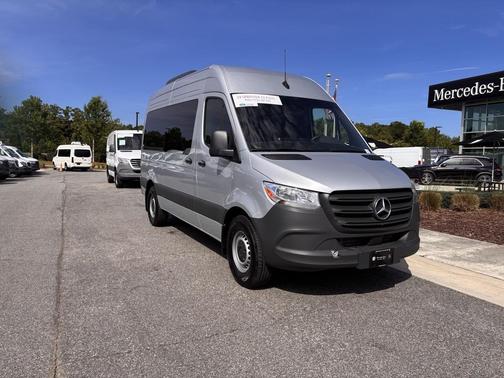 2024 Mercedes-Benz Sprinter 2500 Standard Roof