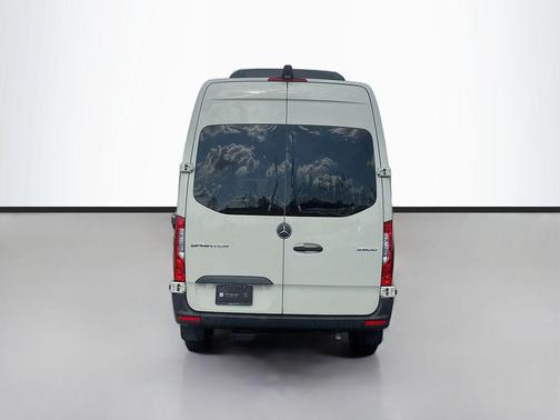2024 Mercedes-Benz Sprinter 2500 Standard Roof