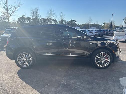 2024 Cadillac XT5 Sport