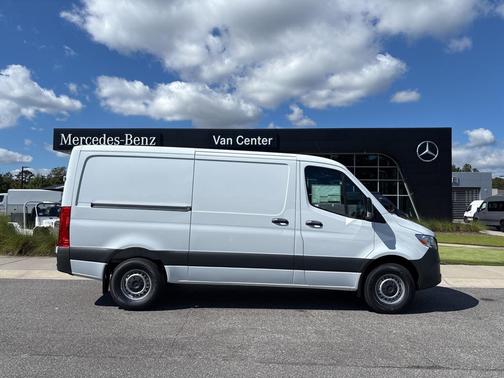 2026 Mercedes-Benz Sprinter 2500 Standard Roof