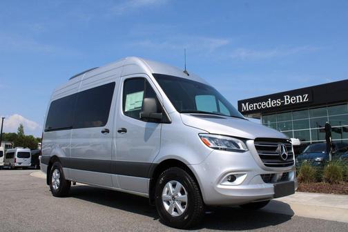 2024 Mercedes-Benz Sprinter 2500 Standard Roof