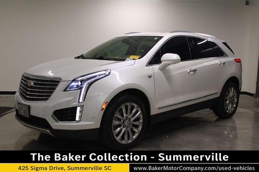 Crystal White Tricoat 2017 Cadillac XT5 Platinum