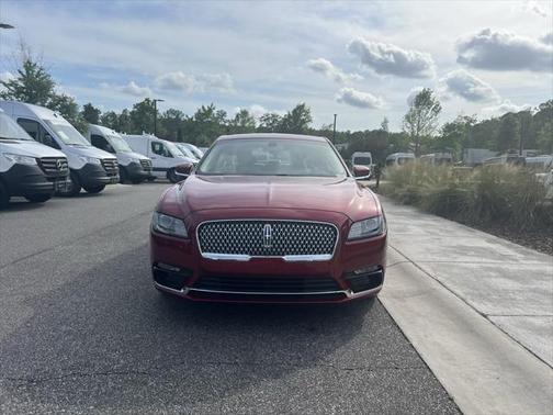 2017 Lincoln Continental Select