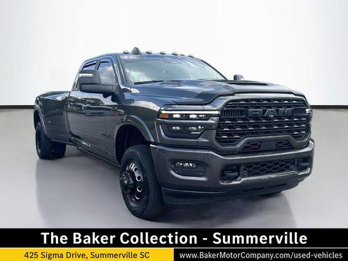 Granite Crystal Metallic Clearcoat 2025 RAM 3500 Limited Crew Cab 4x4 8' Box