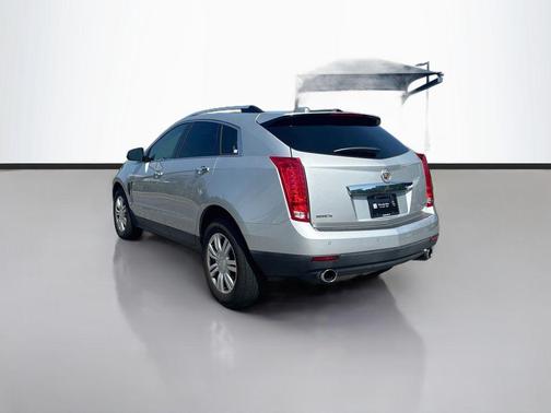 Radiant Silver Metallic 2016 Cadillac SRX Luxury Collection