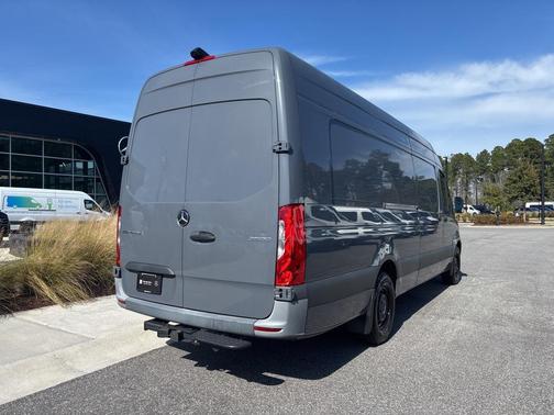 2021 Mercedes-Benz Sprinter 2500 High Roof