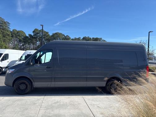 2021 Mercedes-Benz Sprinter 2500 High Roof