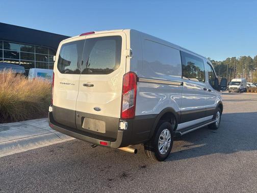 2024 Ford Transit-250 Base