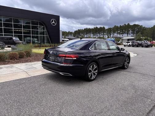 2022 Volkswagen Passat 2.0T SE