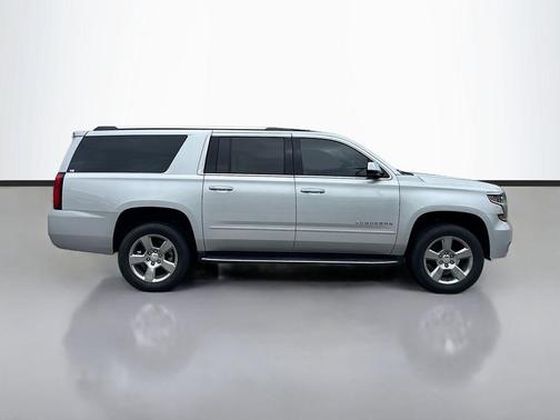 Silver Ice Metallic 2020 Chevrolet Suburban Premier