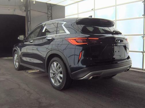 2022 INFINITI QX50 PURE