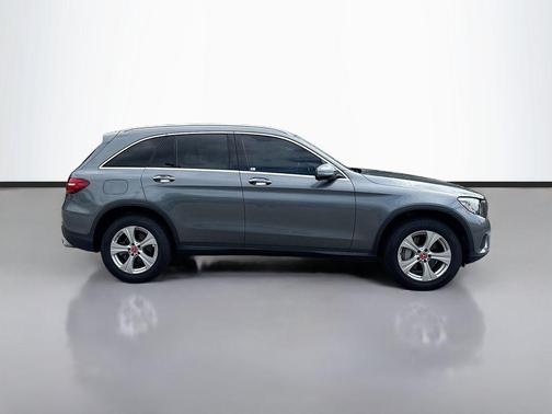 Selenite Gray Metallic 2018 Mercedes-Benz GLC 300 4MATIC