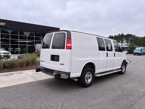 2023 GMC Savana 2500 Work Van