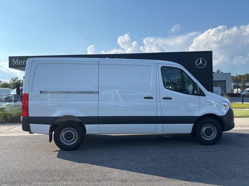 2023 Mercedes-Benz Sprinter 2500 Standard Roof
