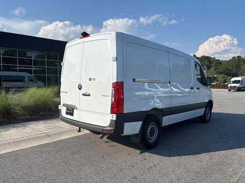 2023 Mercedes-Benz Sprinter 2500 Standard Roof