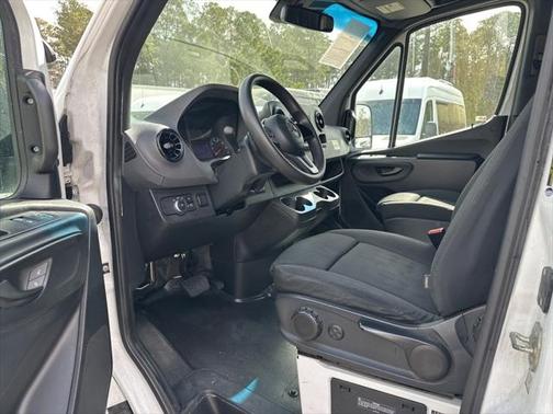 2019 Mercedes-Benz Sprinter 1500 Standard Roof I4