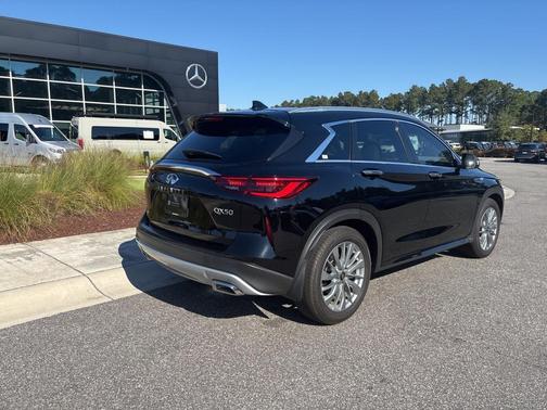 2024 INFINITI QX50 LUXE AWD