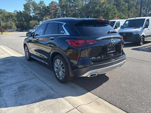 2024 INFINITI QX50 LUXE AWD