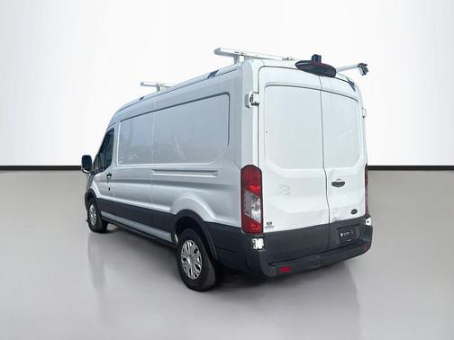 Oxford White 2021 Ford Transit-250 Base