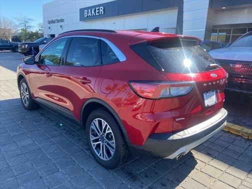 2020 Ford Escape SEL