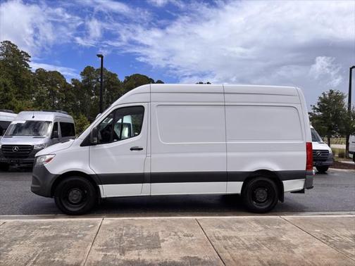 2021 Mercedes-Benz Sprinter 2500 Standard Roof
