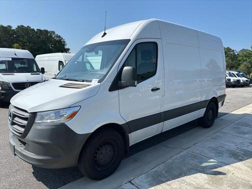 2021 Mercedes-Benz Sprinter 2500 Standard Roof