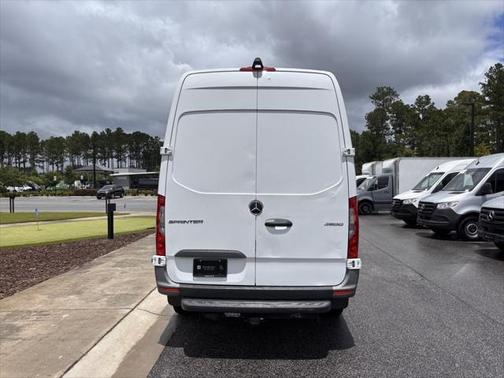 2021 Mercedes-Benz Sprinter 2500 Standard Roof