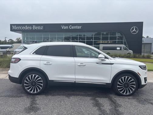 2020 Lincoln Nautilus Black Label