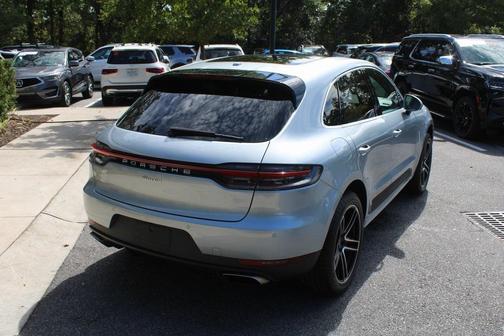 2021 Porsche Macan Base