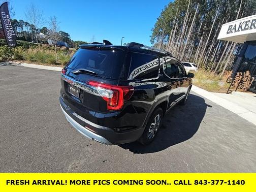 2023 GMC Acadia FWD SLT