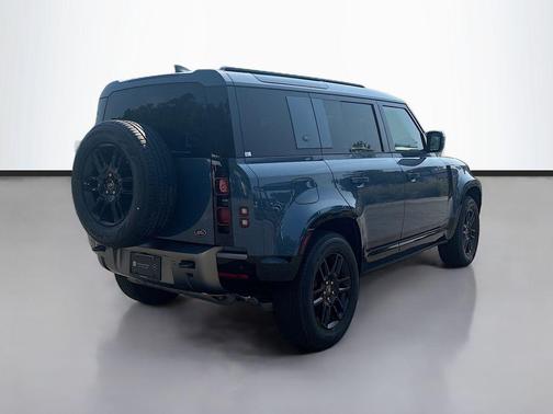 Tasman Blue Metallic 2022 Land Rover Defender 110 X-Dynamic SE